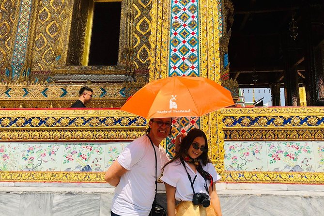 Private Tastes & Temples Along the Chao Phraya - Discovering Historical Landmarks