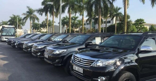 Private Taxi: Hai Phong Center to Ha Noi Airport (Han) - Vehicle and Driver