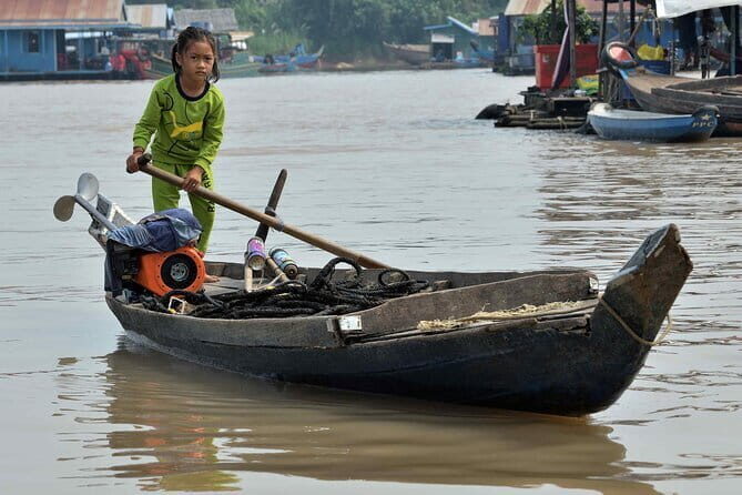 Private Taxi Phnom Penh To Siem Reap Include Floating Villages - Good To Know