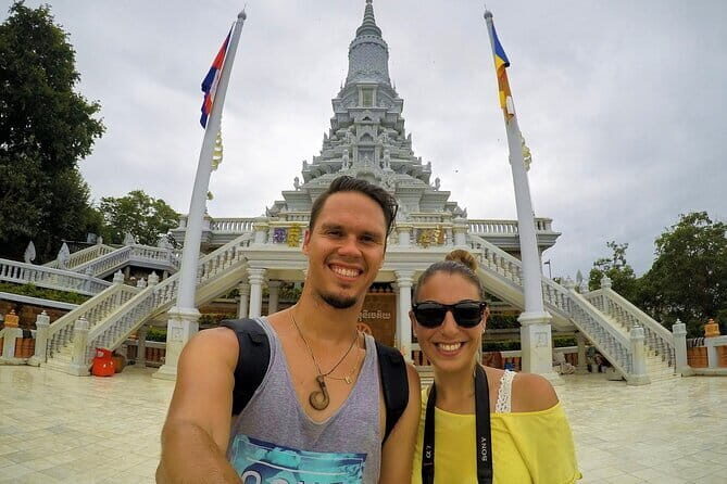 Private Taxi Phnom Penh To Siem Reap Include Floating Villages - The Value of a Knowledgeable Driver