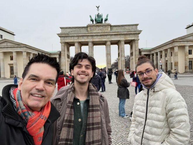 Private Taxi Tour Through East and West Berlin and the Neighborhoods for About 3-4 Hours - Costs and Inclusions
