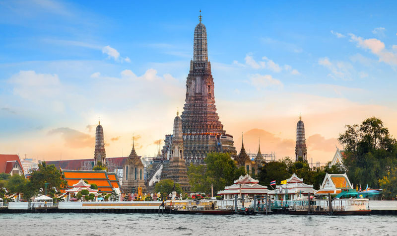 Private Temple Tour: Grand Palace, Wat Arun, Wat Pak Nam(Big Buddha) - A full day from palace halls to river temples