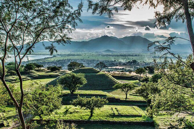 PRIVATE Tequila Valleys Tour: Pyramids, Volcanoes, Agaves&Tequila - The Sum Up