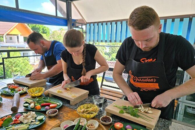 Private Thai Cooking Class at Rooftop Kitchen on Koh Tao - Authentic Insights from Reviewers