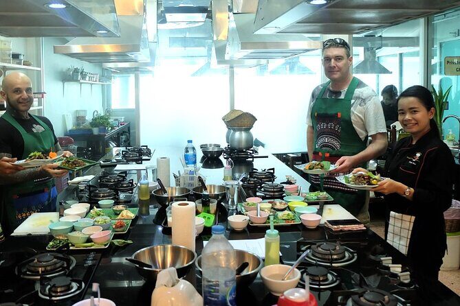 Private Thai Cooking Class in Sukhumvit - The Sum Up