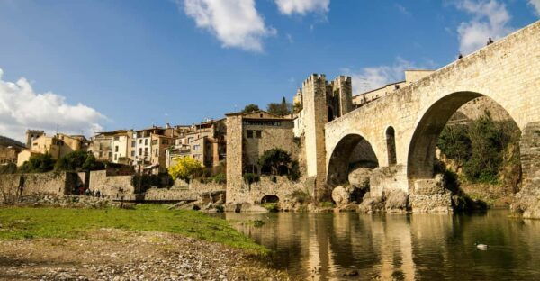 Private Three Medieval Towns Tour and Local Lunch - Inclusions and Additional Information