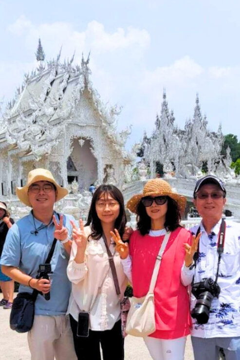 Private to Chiangrai: Karen Village,White Temple,Blue Temple - Itinerary Highlights