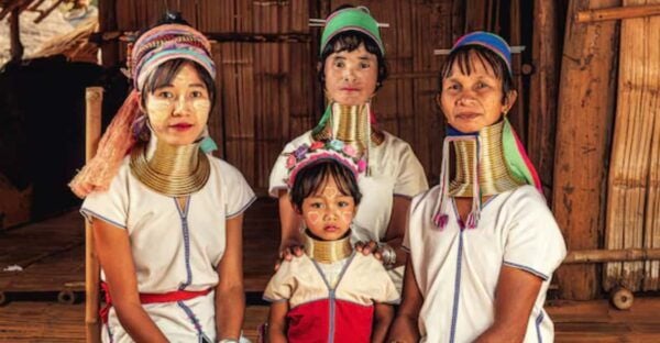 Private to Chiangrai: Karen Village,White Temple,Blue Temple - Important Information