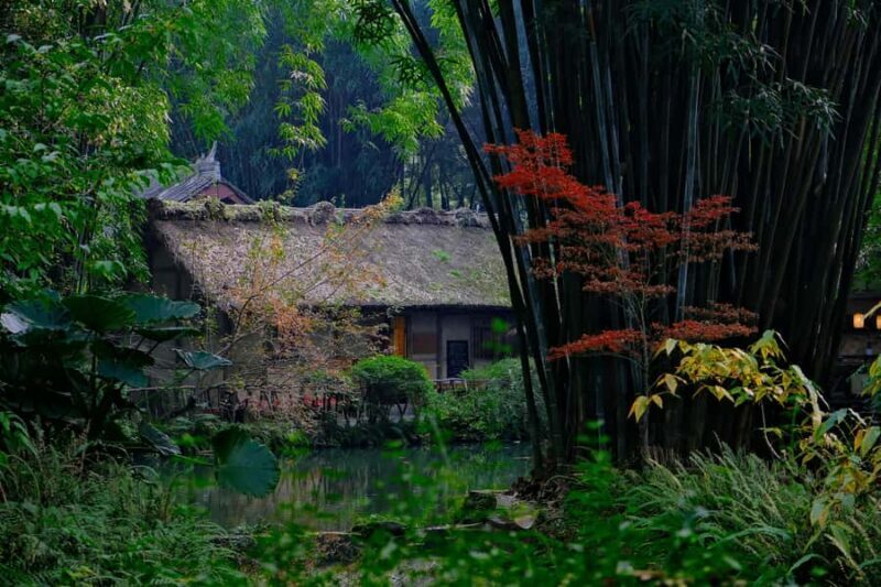 Private Tokyo Day Escape: Kamakura, Yokohama & Daikoku PA - A Well-Rounded Introduction to Japan’s Cultural and Modern Icons