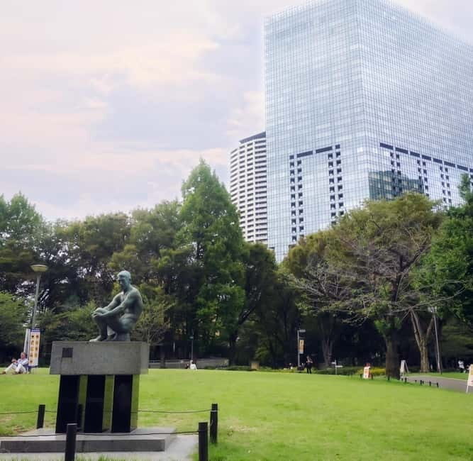 Private Tokyo Shinjuku Bus Tour with Licensed Guide - Why This Tour Might Be Right for You