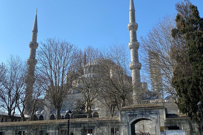Private: Topkapi Palace, St. Sophia, Blue Mosque, Grand Bazaar, Hipodromme - Grand Bazaar: Immerse Yourself in a Shoppers Paradise