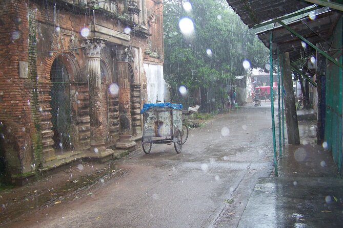 Private Tour 2-Day Dhaka City Tour and Sonargaon Day Tour From Dhaka - Frequently Asked Questions