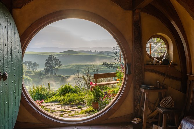 Private Tour [2 Days]: Waitomo Caves & Hobbiton Movie Set Tour - Directions and How to Prepare for the Tour