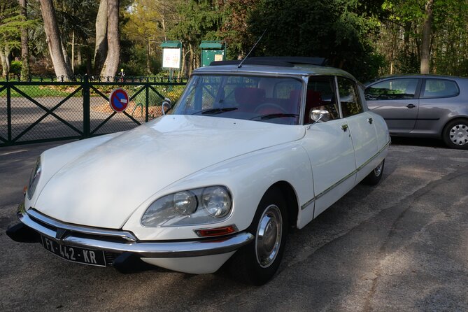 Private Tour 2 Hours Paris Citroën DS Oldtimer - Emily in Paris - Terms and Conditions
