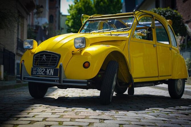 Private Tour 2CV Paris Secret 2H With Champagne - Common Questions