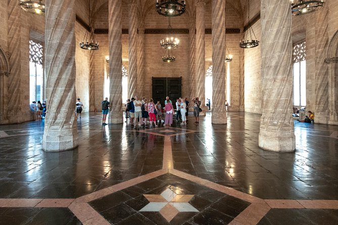 Private Tour - Biking From Old Town to New