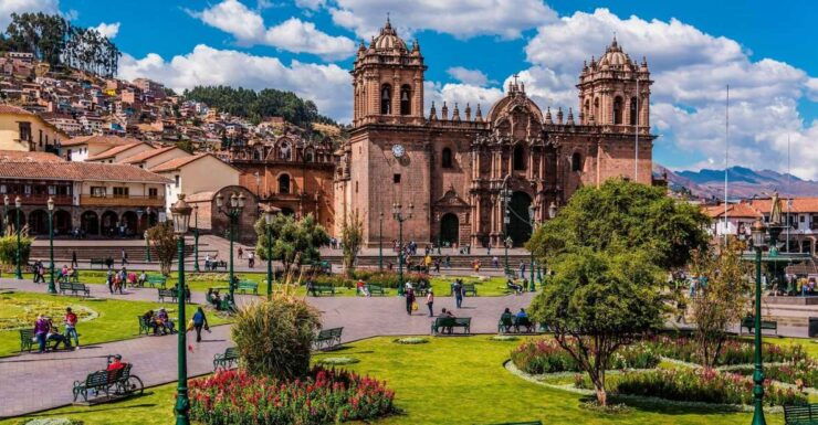 Private Tour 3D City Tour in Cusco Machu Picchu Hotel 4 - Pickup Instructions and Group Size