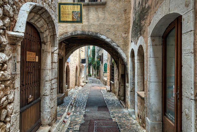 Private Tour . - Additional Information