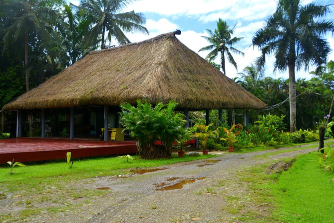 Private Tour - Background