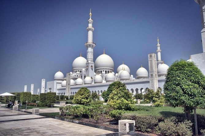 Private Tour - Abu Dhabi Full Day Trip From Dubai - Drive the Corniche Coastal Road