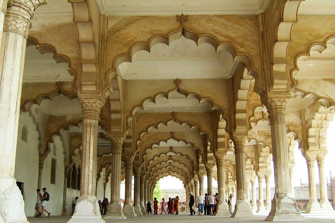 Private Tour: Agra Day Trip From Delhi With Taj Mahal Tour in Authentic Indian Dress - Directions