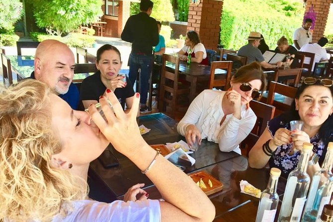 Private Tour, All Inclusive: Tlacochahuaya, Mezcal, Teotitlán Del Valle - Visit a Local Market for Unique Souvenirs