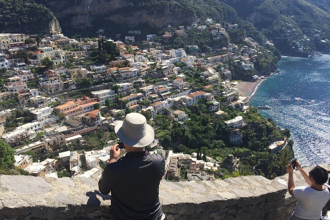 Private Tour: Amalfi Coast From Sorrento With Mercedes Sedan - Mercedes Sedan Features