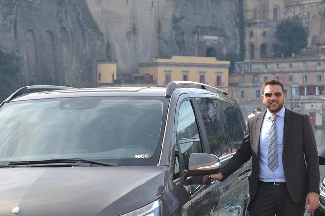 Private Tour: Amalfi Coast From Sorrento With Mercedes Sedan - Expert Tour Guide