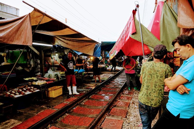 Private Tour: Amphawa Floating Market & Maeklong Railway Market - Cancellation Policy Details