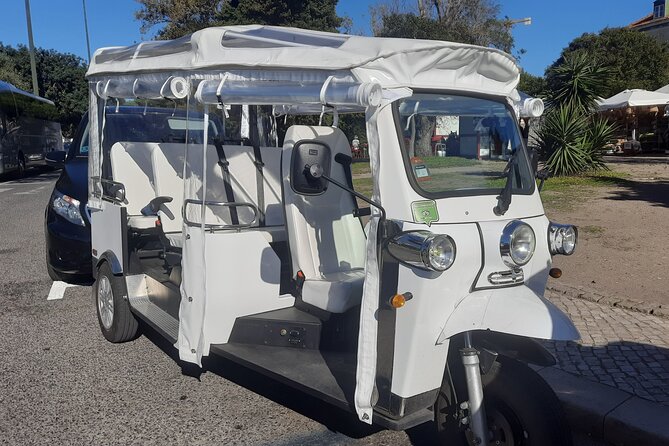 Private Tour and Tuk Tuk The Best of Lisbon in 2 Hours - Benefits of a Private Tour Experience