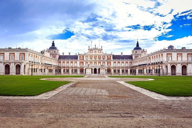 Private Tour Aranjuez – Toledo - Small Group and Hotel Pick up From Madrid - Pricing and Booking Details