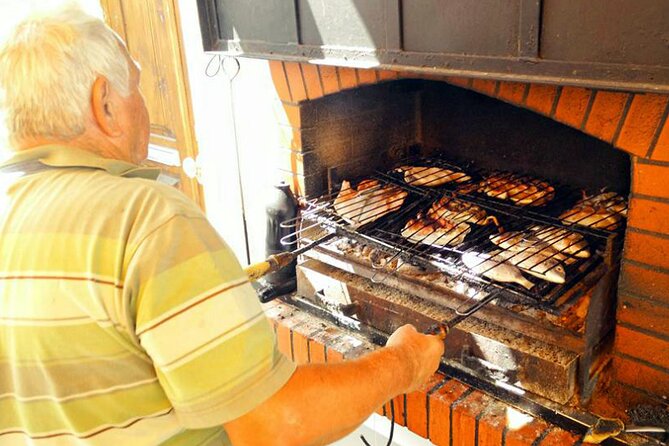 Private Tour: Arrábida Natural Park and Sesimbra Day Trip From Lisbon - Common Questions