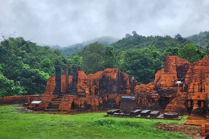 Private Tour at My Son Sanctuary With Dance Performance - The Sum Up