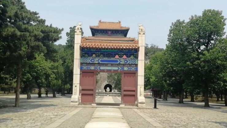 Private Tour: Badaling Great Wall and Dingling at Ming Tombs - Tour Itinerary