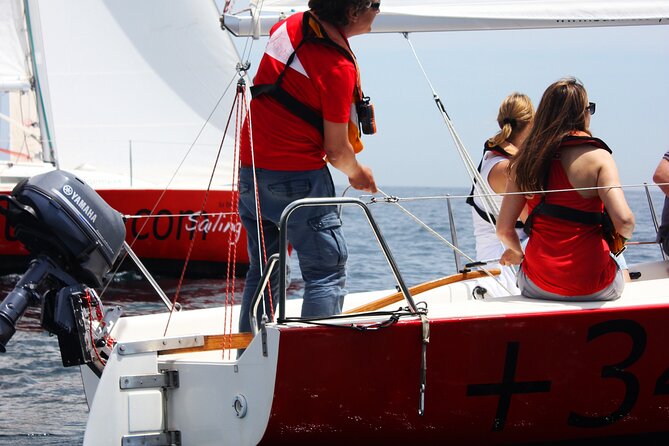 Private Tour: Barcelona Sailing Trip With Bottle of Cava - Tour Experience