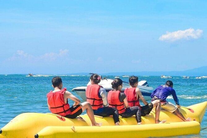 Private tour : beach and sunset south bali tour - Relaxing on Padang Padang Beach