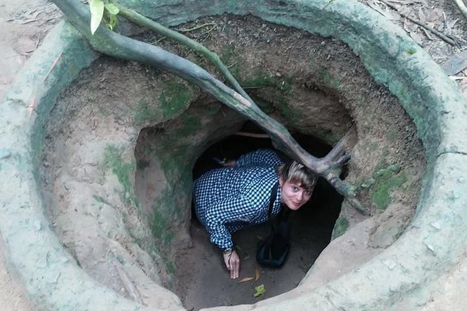 Private Tour: Best of Cu Chi Tunnels and Mekong Delta - Full Day - Cu Chi Tunnels Experience