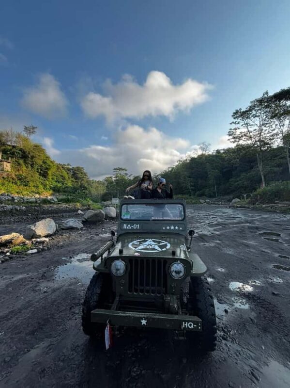 Private tour : borobudur-merapi lava tour-prambanan - A Full Breakdown of the Tour Experience