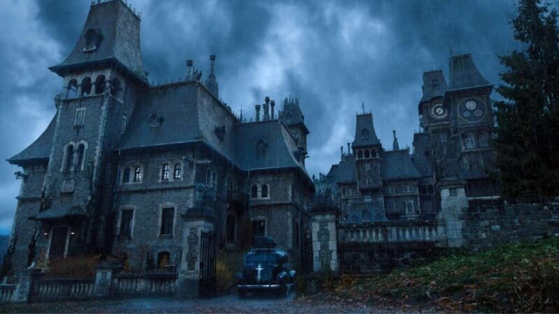 PRIVATE TOUR Bucharest: Wednesday, Dracula & Pele 3 Castles - Cantacuzino Castle: The Filming Location for Wednesday