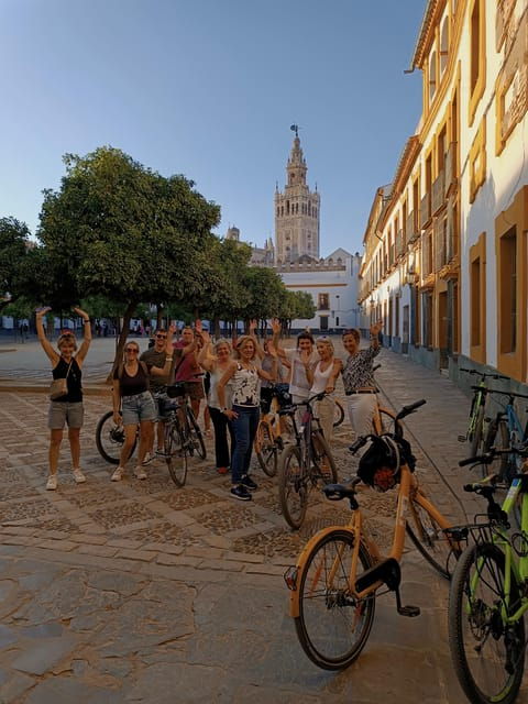 Private Tour by Bike With Alcazar Guided Visit Without Ticket - Exploring Triana and Calle Betis