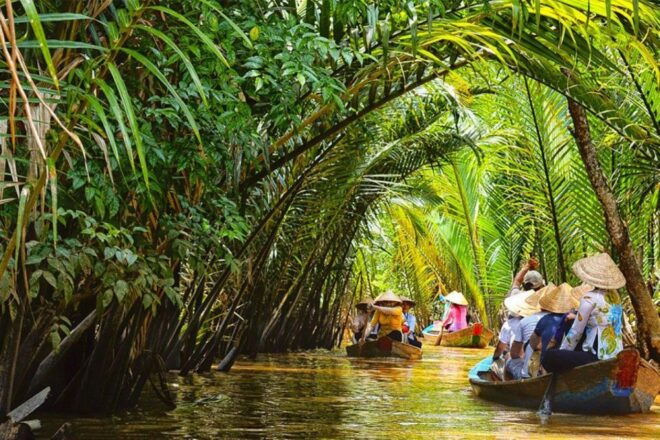 Private Tour: Cai Rang Floating Market in Can Tho 1 Day - Return to Saigon