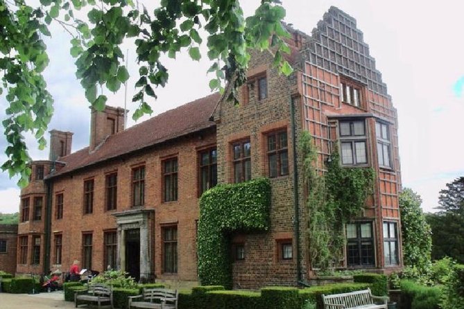 Private Tour: Chartwell House Tour From London - Personal Memorabilia Display