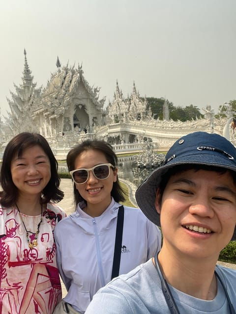 Private Tour Chiang Rai Day Trip, White Temple, Blue Temple - Transportation Details