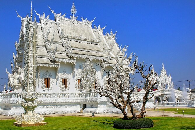 Private Tour: Chiang Rai Golden Triangle Day Trip From Chiang Mai - Common Questions