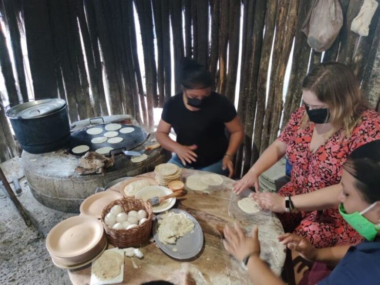Private Tour: Chichen Itza at Night, Cave Adventure & Dinner - Highlights & Activities Offered