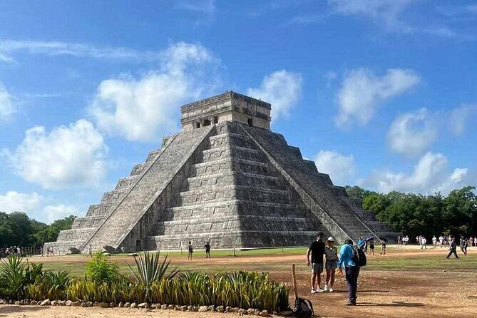 Private Tour: Chichen Itza, Cenote Oxman and Lunch in Valladolid - FAQ