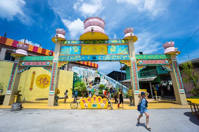 Private Tour: Crab Island Sightseeing Boat Ride and Seafood Lunch - Itinerary