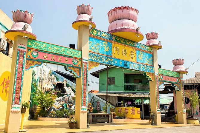 Private Tour: Crab Island Sightseeing Boat Ride and Seafood Lunch - Inclusions