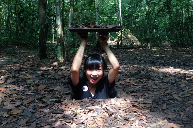 Private Tour: Cu Chi Tunnels and Cao Dai Temple - Cao Dai Temple Rituals