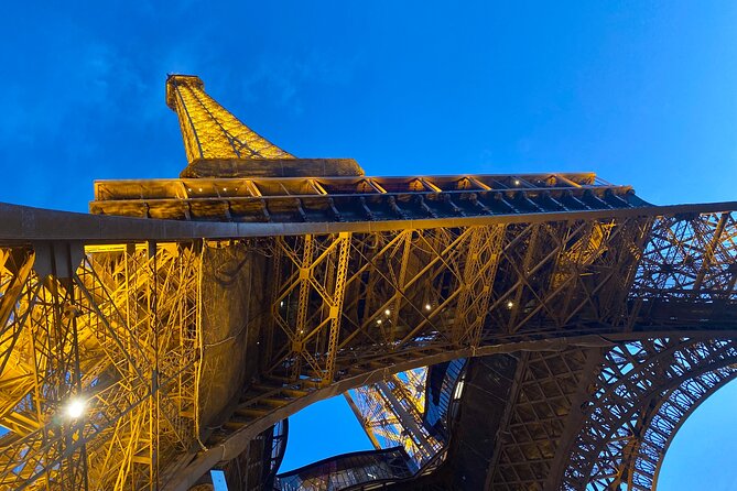 Private Tour: Eiffel Tower Summit and Professional Photo Session - Meeting and Ticket Details